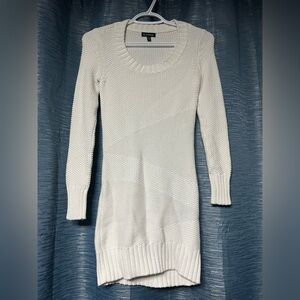 Express White Crew Neck Sweater with Slim Fit